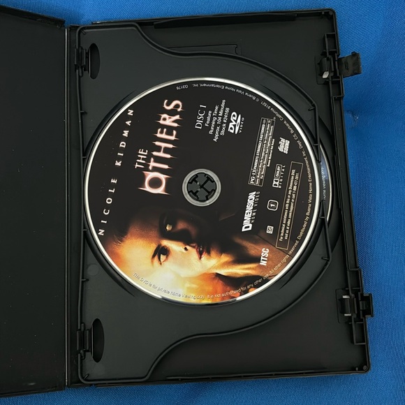 The Others By Nicole Kidman Supernatural Ghost Movie Rated PG 13 NWOTS - Picture 5 of 10